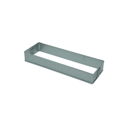 Rectangle en inox d’une hauteur de 3.5 cm, le moule micro-perforé