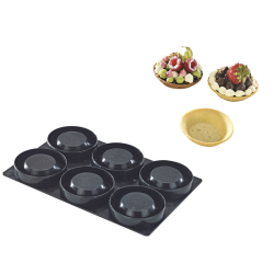 6 moules ronds pour tartelettes sur plaque avec Papa France