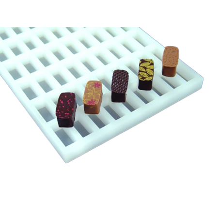 63 rectangles avec ce moule en silicone Chocoflex